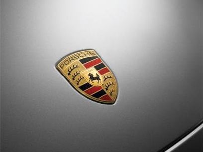 Certified 2025 Porsche Macan Electric