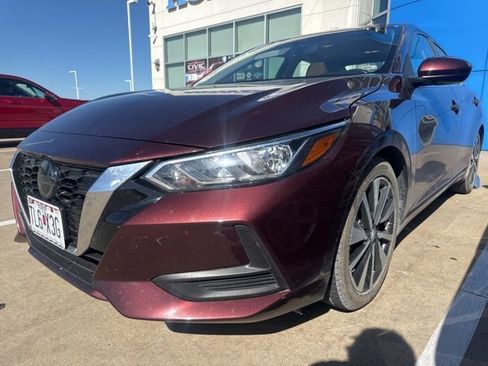 Used 2023 Nissan Sentra SV w/ SV Premium Package FWD image 2