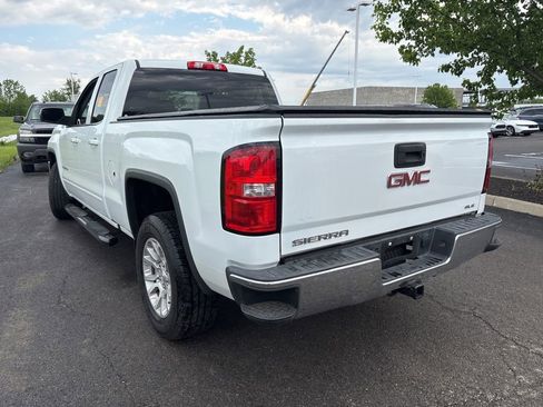 Used 2017 GMC Sierra 1500 SLE w/ SLE Value Package AWD/4WD image 7