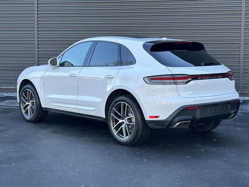 Used 2026 Porsche Macan AWD/4WD image 3