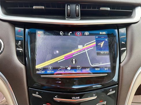 Used 2014 Cadillac XTS Luxury image 13