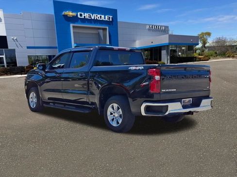 Used 2024 Chevrolet Silverado 1500 LT AWD/4WD image 25