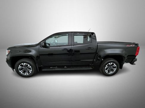 Used 2022 Chevrolet Colorado Z71 AWD/4WD image 8