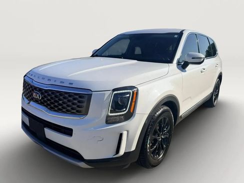 Used 2020 Kia Telluride LX FWD image 4