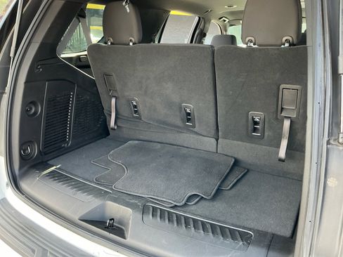 Used 2023 Chevrolet Tahoe LS image 17