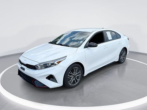 Used 2022 Kia Forte GT-Line FWD image 1