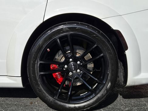 Used 2020 Dodge Charger SRT Hellcat w/ Harman/Kardon Audio Group image 6