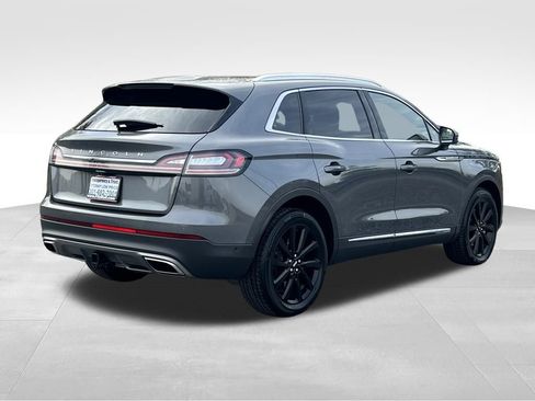 Used 2022 Lincoln Nautilus Reserve w/ Equipment Group 202A image 7