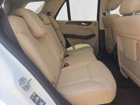 Used 2016 Mercedes-Benz GLE 400 4MATIC image 19