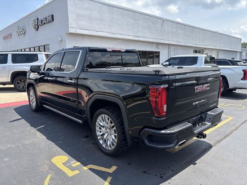 Used 2019 GMC Sierra 1500 Denali w/ Denali Ultimate Package AWD/4WD image 7