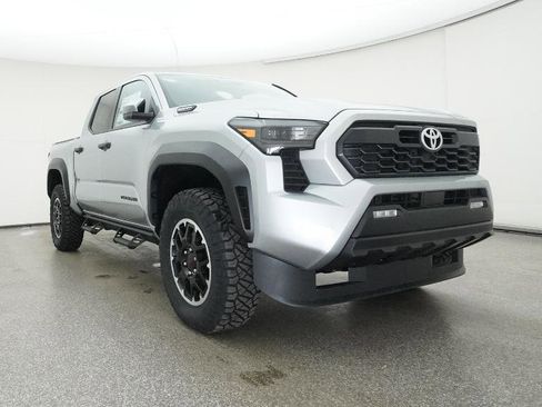 New 2025 Toyota Tacoma TRD Off-Road image 32