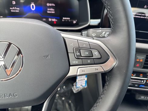 New 2025 Volkswagen Jetta Sport image 32