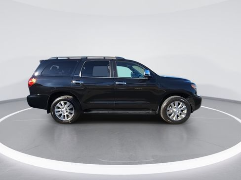 Used 2014 Toyota Sequoia Limited image 9