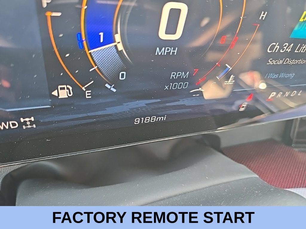 Used 2026 Chevrolet Traverse RS AWD/4WD image 26