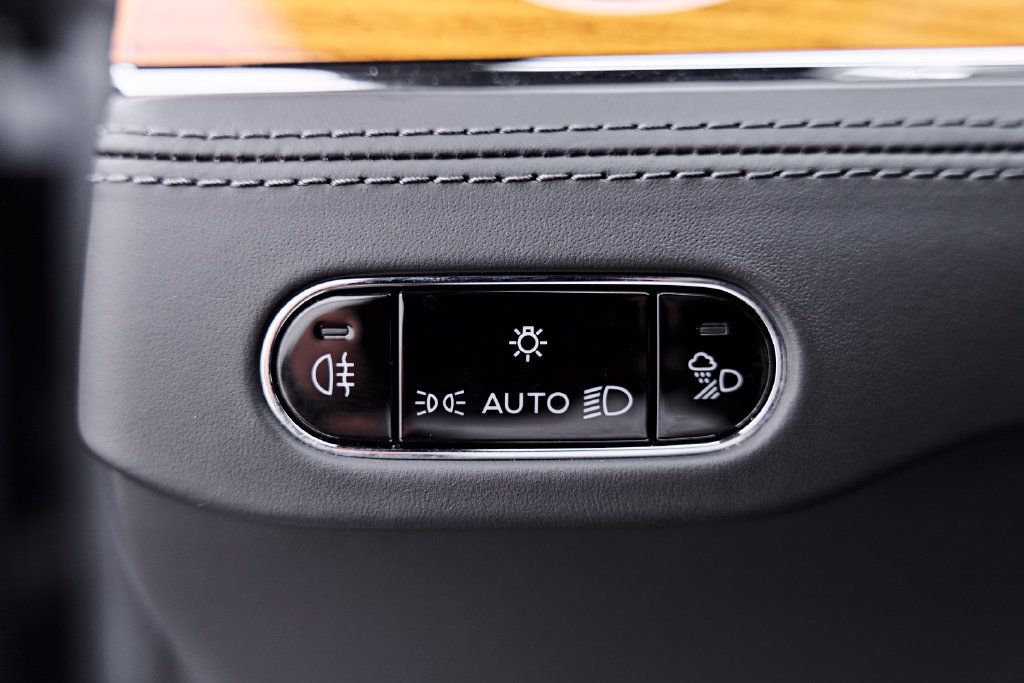 Used 2020 Bentley Continental GT AWD/4WD image 50