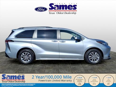 Used 2023 Toyota Sienna XLE image 5