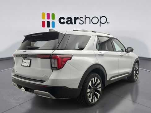 Used 2025 Ford Explorer Platinum w/ LUX Leather Package AWD/4WD image 5