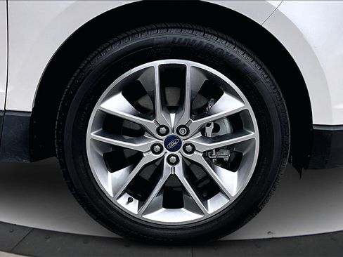 Used 2018 Ford Edge Titanium w/ Equipment Group 301A image 35