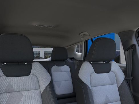 New 2026 Chevrolet Trax LS w/ LS Convenience Package FWD image 25