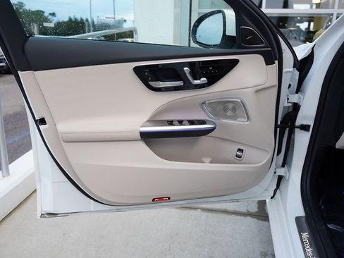 Used 2025 Mercedes-Benz C 300 C 300 image 15