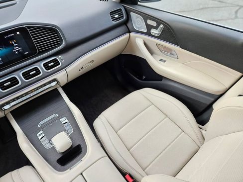 Used 2020 Mercedes-Benz GLE 350 4MATIC image 13