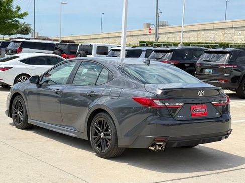 Used 2026 Toyota Camry SE w/ Multimedia Upgrade Package FWD image 7