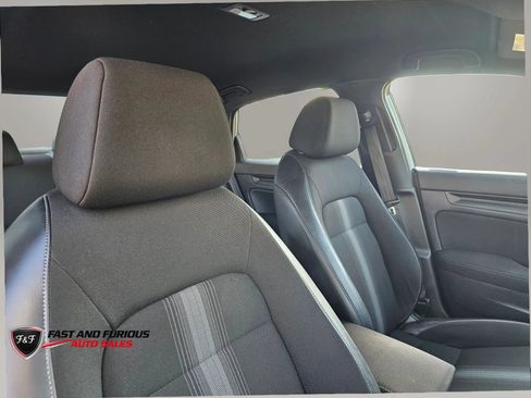 Used 2022 Honda Civic Sport image 14