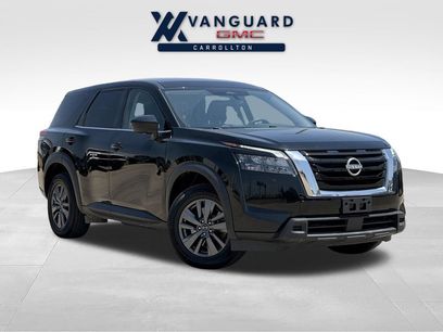 Used 2024 Nissan Pathfinder S