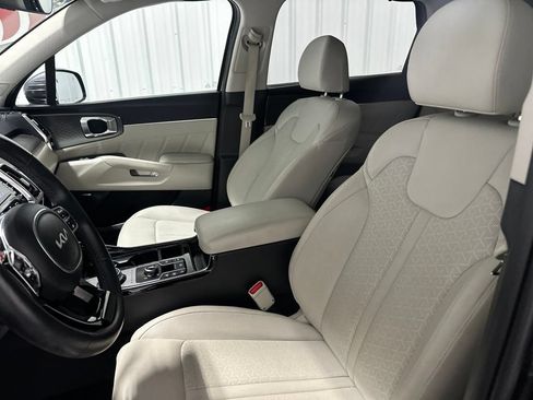 Used 2023 Kia Sorento SX Prestige AWD/4WD image 25