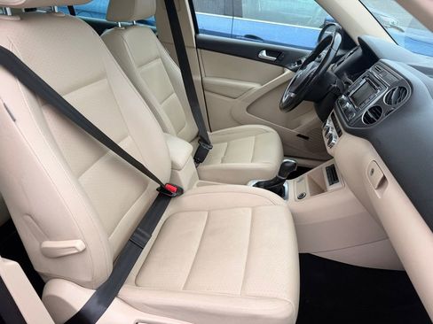 Used 2014 Volkswagen Tiguan SEL image 27