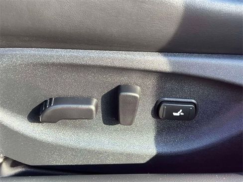 Used 2023 INFINITI Q50 Luxe image 19