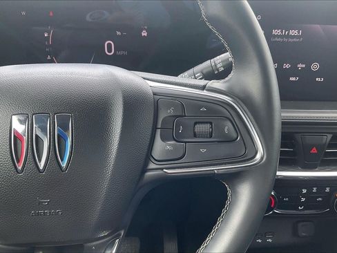 Used 2025 Buick Encore GX Preferred FWD image 19