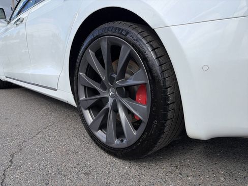 Used 2020 Tesla Model S Performance AWD/4WD image 4