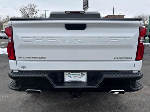 Used 2019 Chevrolet Silverado 1500 Custom Trail Boss w/ Custom Convenience Package image 6