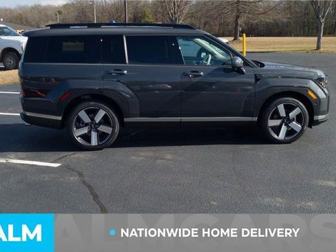 Certified 2025 Hyundai Santa Fe Limited image 5