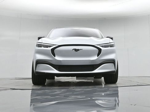 Used 2021 Ford Mustang Mach-E Premium image 46