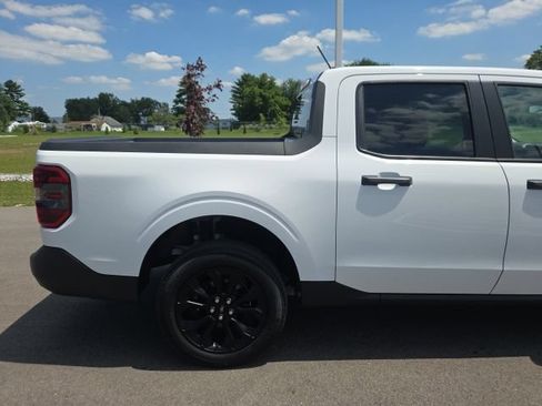 Used 2023 Ford Maverick XLT w/ Black Appearance Package FWD image 7