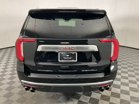 Used 2024 GMC Yukon Denali w/ Denali Reserve Package AWD/4WD image 5