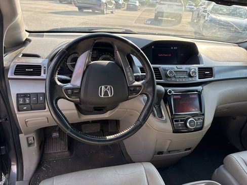 Used 2017 Honda Odyssey EX-L image 19