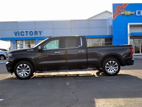 Used 2019 Chevrolet Silverado 1500 High Country w/ Technology Package image 6
