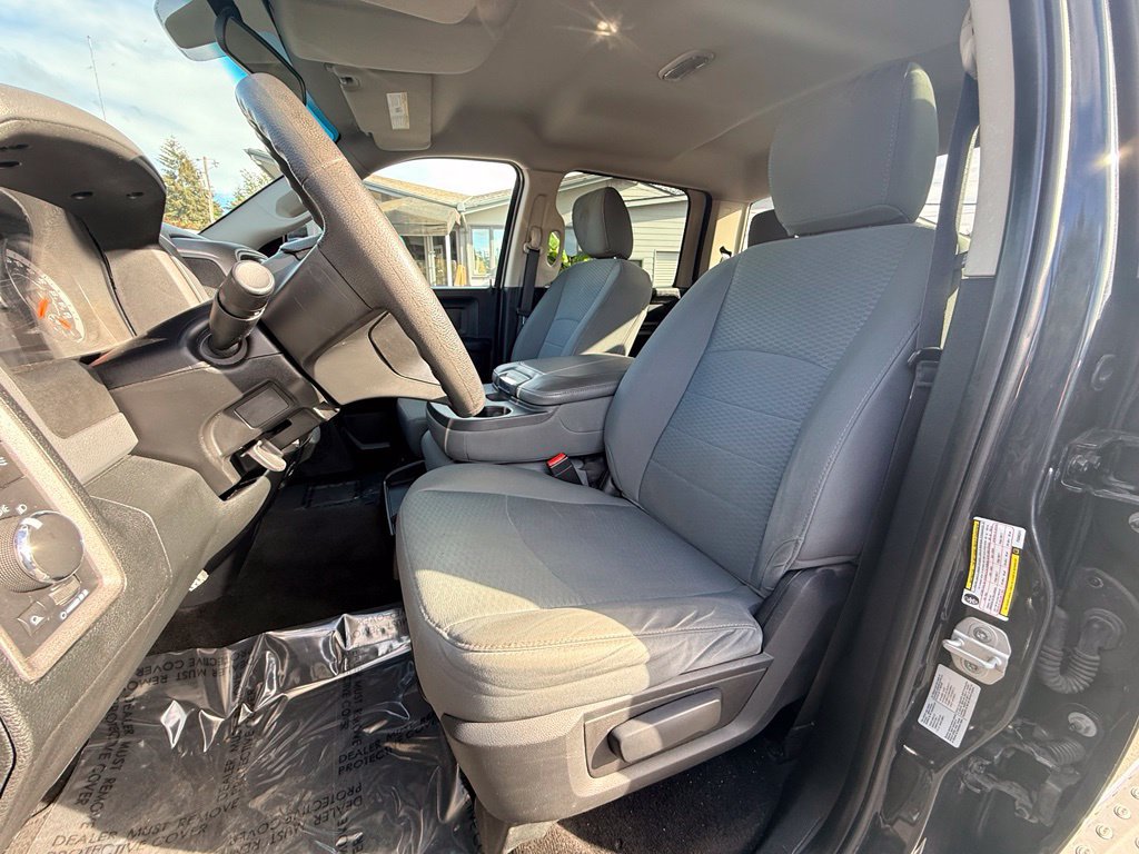 Used 2015 RAM 1500 ST w/ SXT Appearance Group AWD/4WD image 19