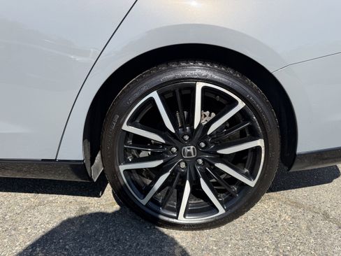 Certified 2023 Honda Accord Touring image 8