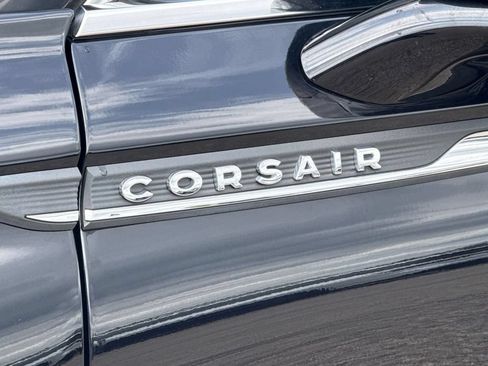 Certified 2024 Lincoln Corsair AWD image 12