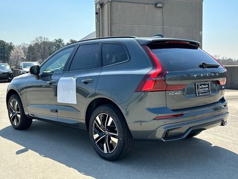 New 2026 Volvo XC60 B5 Plus w/ Climate Package AWD/4WD image 4