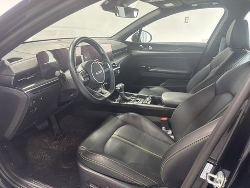 Used 2025 Kia K5 GT image 12