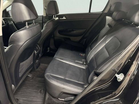 Used 2019 Kia Sportage EX w/ EX Premium Package AWD/4WD image 16