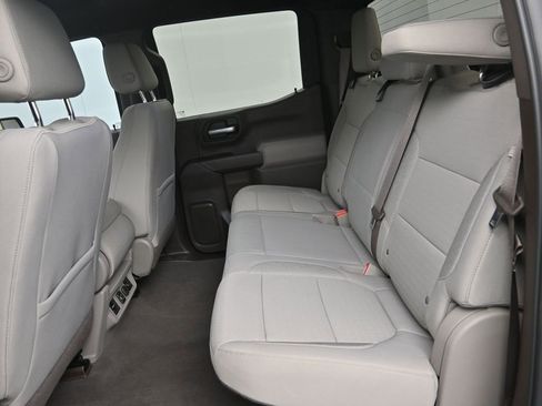 Used 2021 Chevrolet Silverado 1500 LT image 23