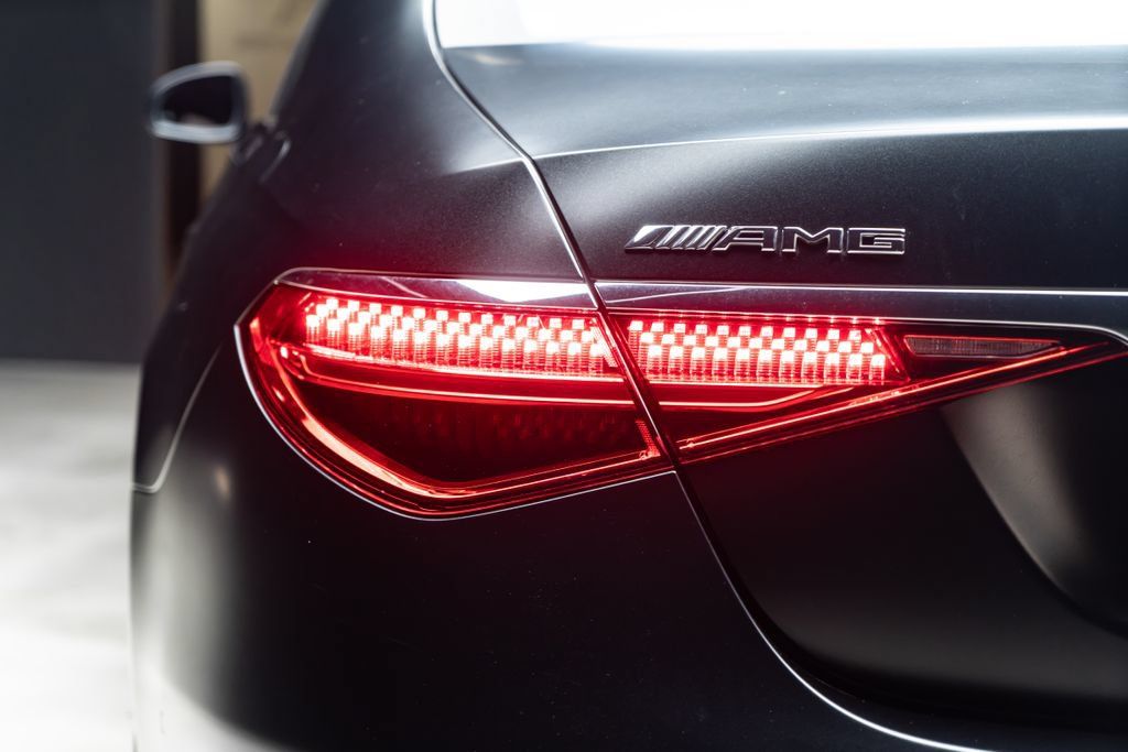 Used 2025 Mercedes-Benz S 63 AMG S image 16