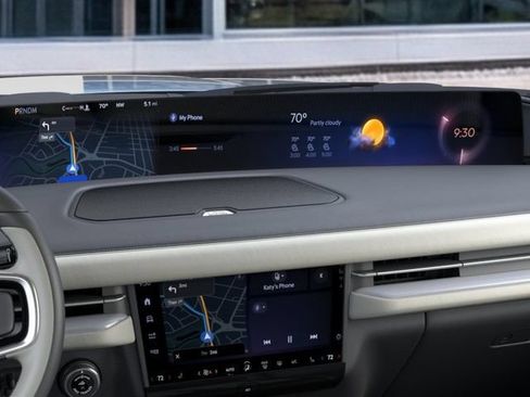 New 2026 Lincoln Navigator L Premier AWD/4WD image 14