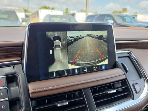 Certified 2023 Chevrolet Tahoe High Country AWD/4WD image 26